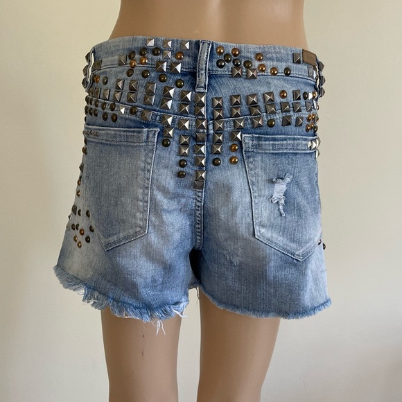 Blank NYC studded distressed shorts with neon details size 30 - Picture 10 of 15